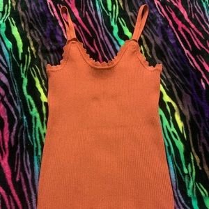 Brown/orange top✨